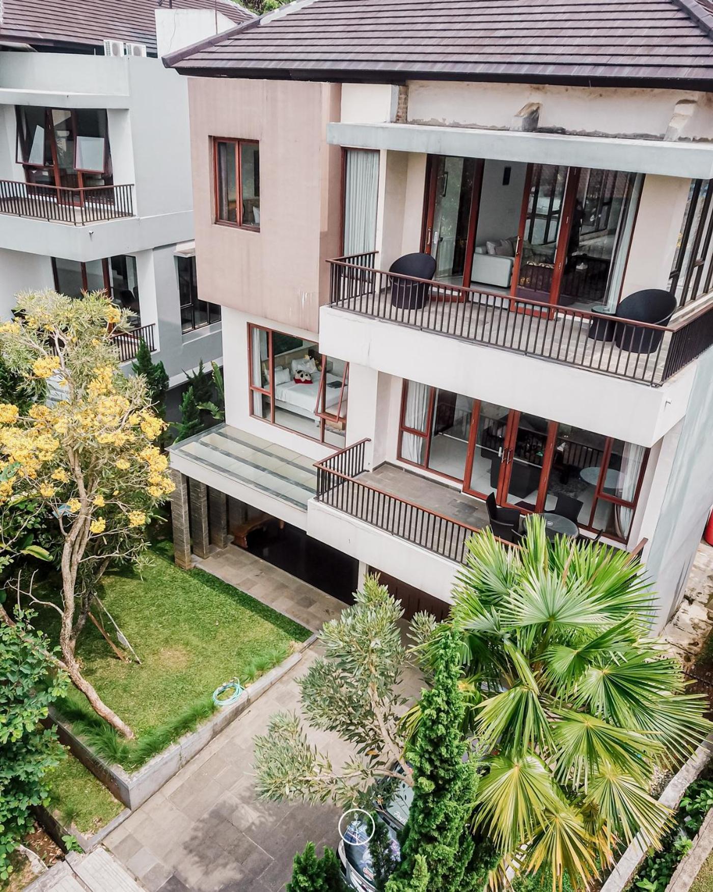Oyama City View Villa 4 Bedrooms With A Private Swimming Pool Bandung Exterior foto